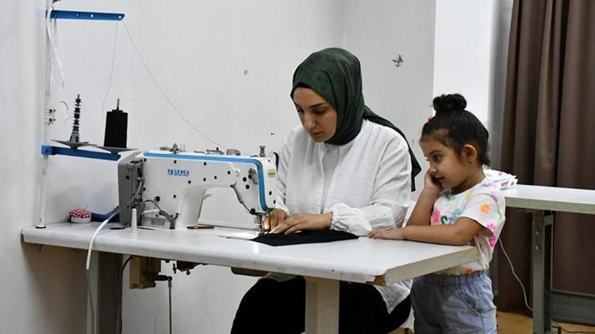 Sıfırdan zirveye! Evde otururken kendi işlerinin patronu oldular, Düzceli kadınlar ürettikçe kazançlarını katlıyor