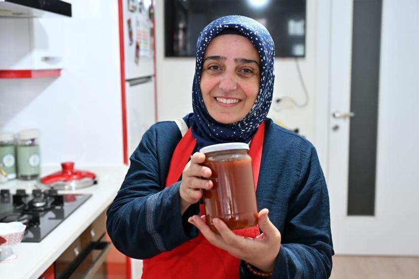 Gümüşhane'de dikenlerin arasından sofralara gelen bereket! Şifa kaynağı ürünün 1 kilosu için 2 gün emek veriliyor