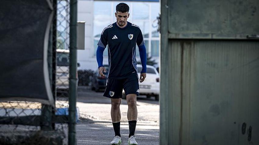 Ağrılı futbolcu Yakup Kırtay'ın zorlu kariyeri! Yolu Fenerbahçe'den de geçti, Erzurumspor'da profesyonel oldu