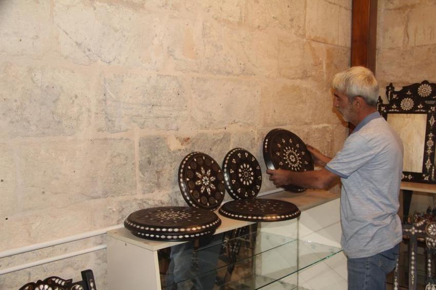 300 yıl sonra ilk günkü gibi! Zincirli Bedesten açıldı