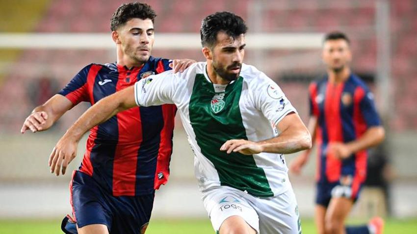 Bursaspor'da Tayfun Aydoğan sezonu kapattı! Adem Çağlayan formayı o isme verecek