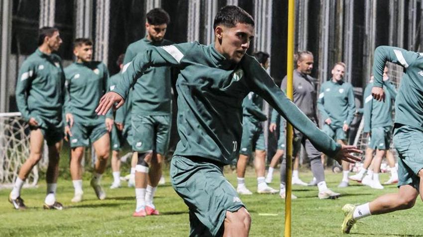 Bursaspor'da Tayfun Aydoğan sezonu kapattı! Adem Çağlayan formayı o isme verecek