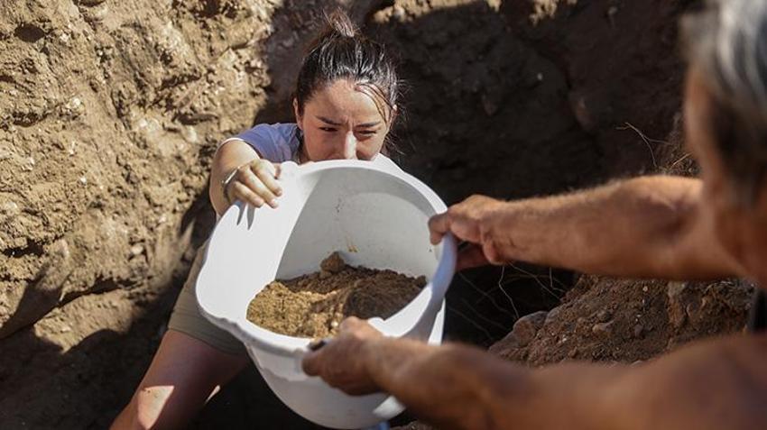 Mersin'de 4 yıl önce toprağa gömülmüştü! Çıkarılıp bilimsel araştırma yapılacak: 8 tane daha var