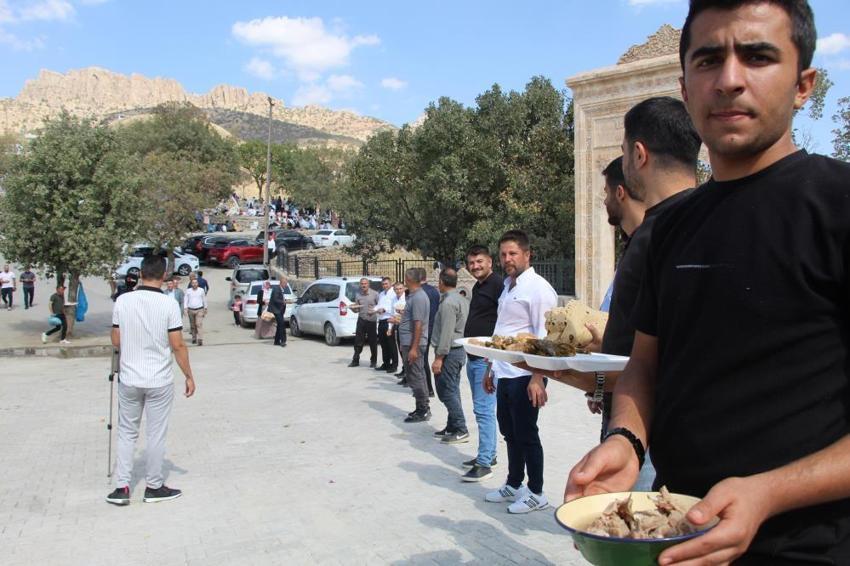 325 yıllık miras sürüyor: Cudi Dağı eteklerinde 13 bin kişi bunun için toplandı!
