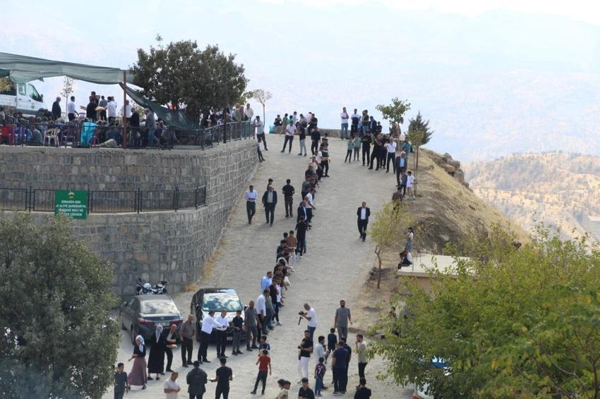 325 yıllık miras sürüyor: Cudi Dağı eteklerinde 13 bin kişi bunun için toplandı!