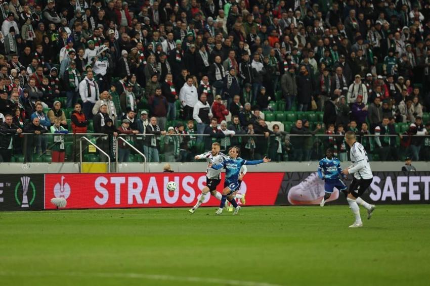 Samsunspor 1-0 kazandı ortalık yıkıldı! Zeki Yavru, Okan Kocuk ve Musaba kendini tutamadı