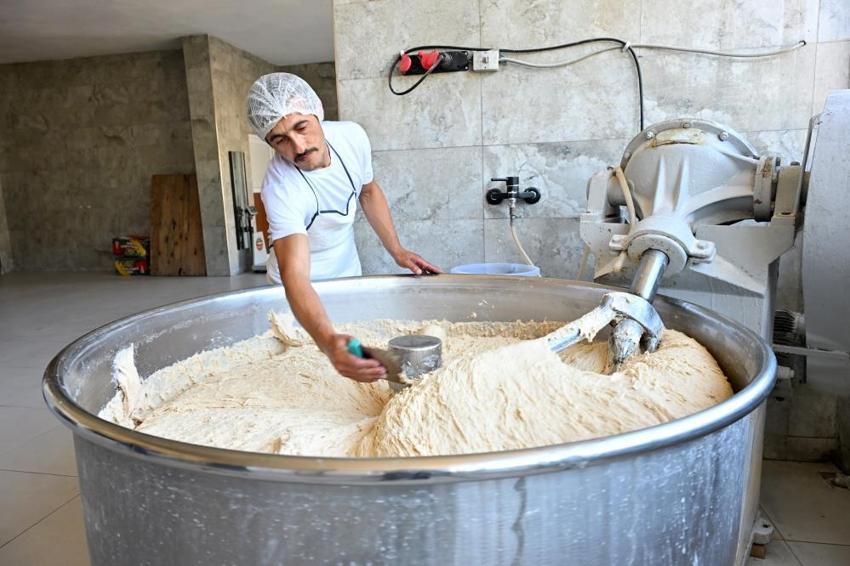 8 saatte pişiyor! Yaşı 1 hafta, kurusu 1 yıl dayanıyor! Dünyanın her yerine kilo kilo satılıyor