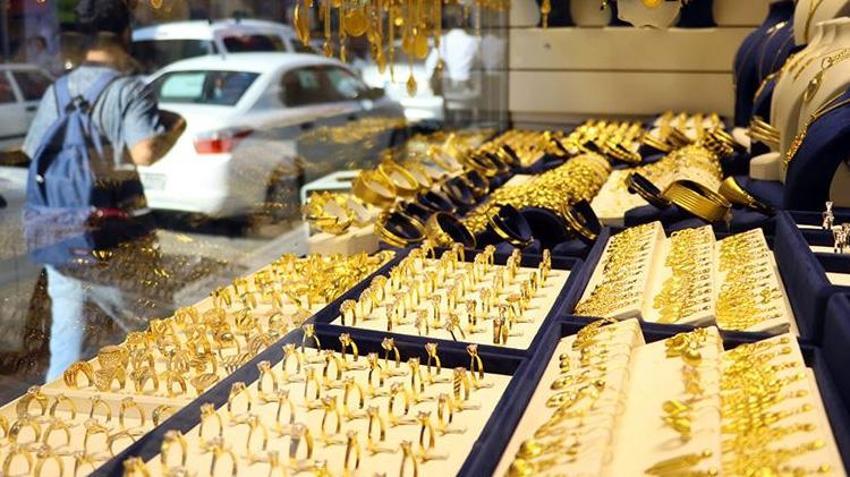 Altın fiyatlarında neler oluyor? İşte 4 Ekim 2025 gram altın, çeyrek altın ve cumhuriyet altını fiyatları