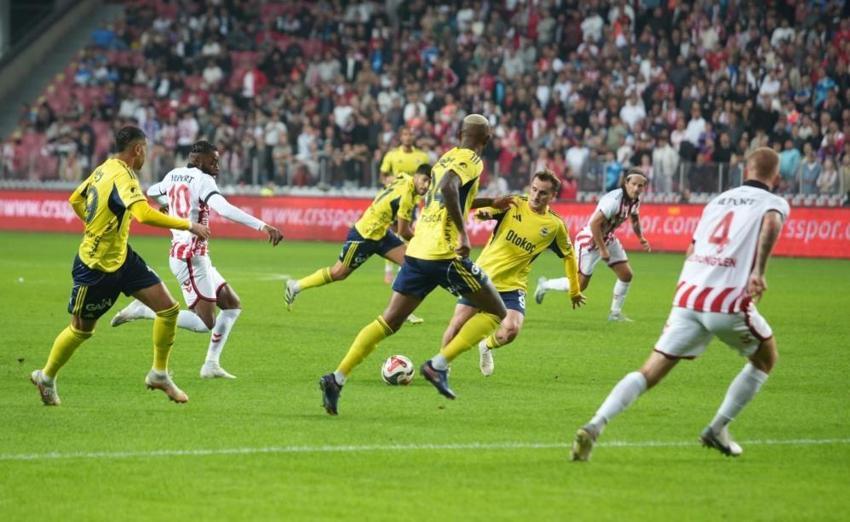 Samsunspor-Fenerbahçe sonrası VAR'da ortaya çıktı! Halil Umut Meler itiraf etti: Eline değdi, gördüm