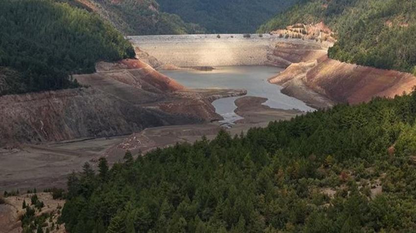 Bursa'da yağmur yağdı BUSKİ baraj doluluk oranlarını paylaştı! Su kesintilerinden bıkan vatandaşı umutlandıran gelişme