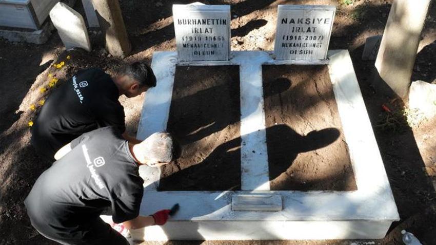 Bursa onları konuşuyor! Her şey anneannelerinin ölümüyle başladı! Mezarlıkta fenomen oldular!