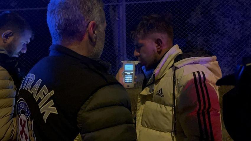 Eskişehir'de ehliyetsiz sürücüye biber gazlı müdahale: Babaya ayrı, oğula ayrı ceza kesildi