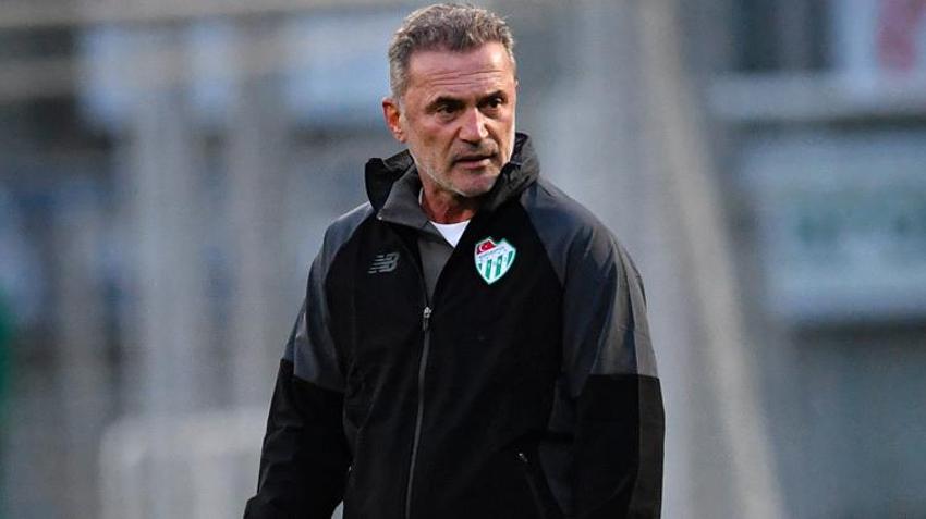 Bursaspor'da Tahsin Tam göreve gelir gelmez ilk hamlesini yaptı: İstemiyorum