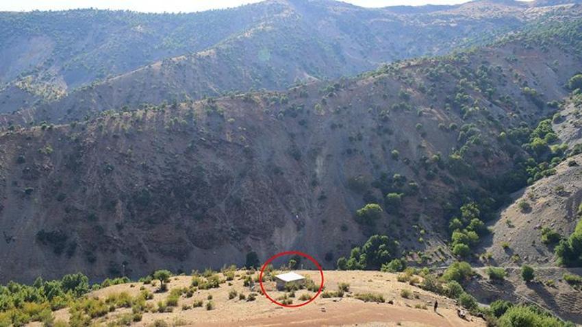 Mereto Dağı'nın eteklerindeki kulübesinde üretip 2 bin TL'ye satıyor! Batmanlı vatandaş babasının yolundan gitti ekmek kapısını buldu