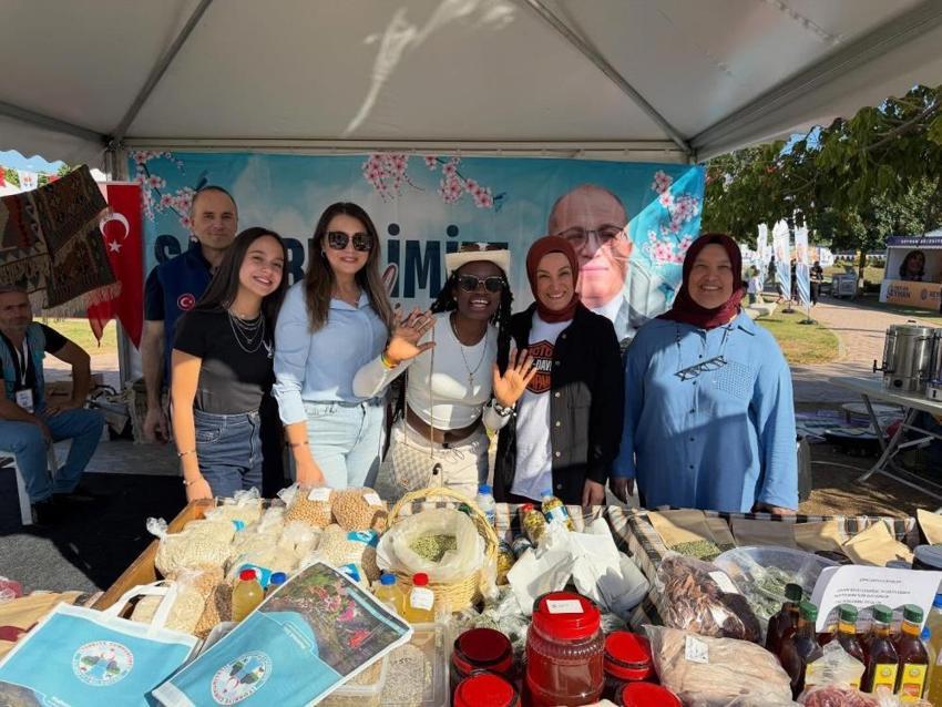 Lezzet Festivali'nde Feke ve Saimbeyli'nin doğal sumağı ve lavantası görücüye çıktı!