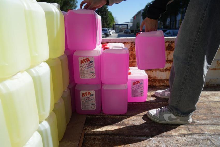 Samsun'da fabrika gibi lise! Yurtlar ve hastanelerin temizlik malzemesi ihtiyacını karşılıyorlar: Yıl sonu ciro hedefi 20 milyon TL