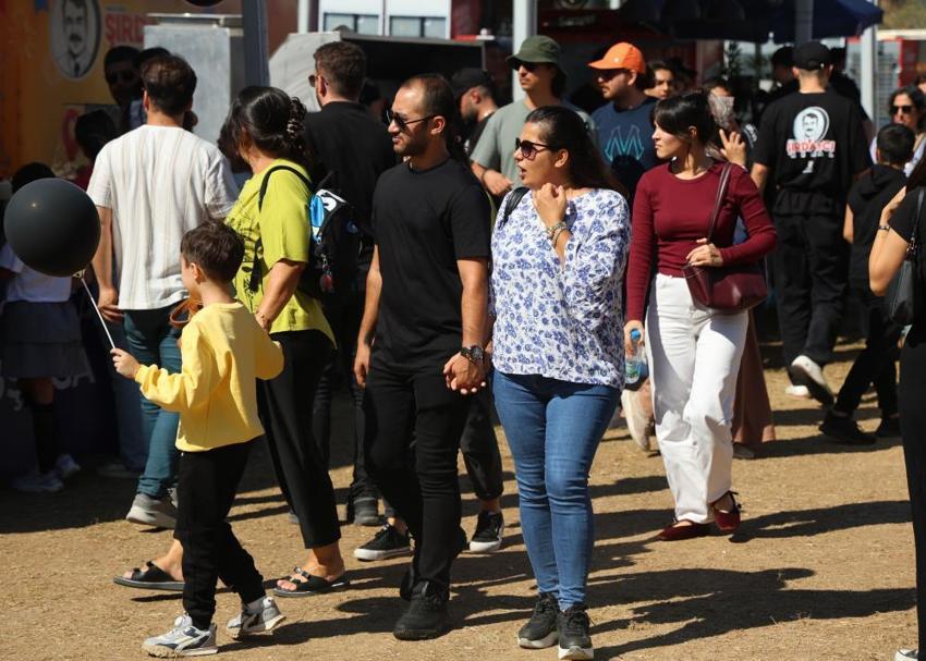 Adana Lezzet Festivali başladı! Kebap, şırdan ve şalgam iiçin Merkez Park'ta uzun kuyruklar oluştu!