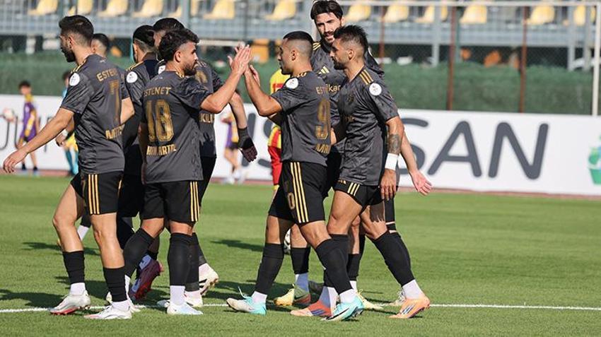 Aliağa FK, Yeni Malatyaspor karşısında gol oldu yağdı!
