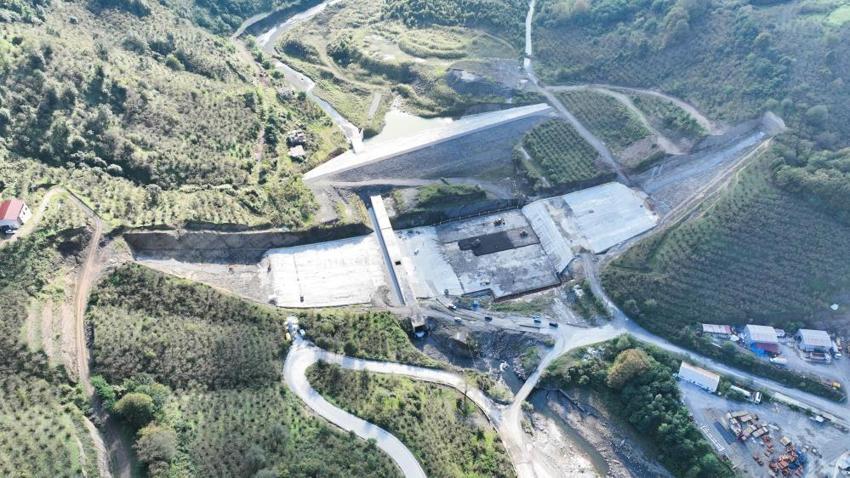 Samsun'da 152 mahallenin su ihtiyacını karşılayacak Salıpazarı Barajı yükseliyor