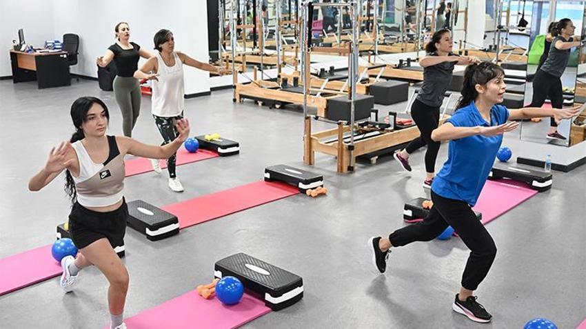 Tamamen ücretsiz pilates kursu! Bir ilde kadınlar için harekete geçildi, para ödemeden ders alabiliyorlar