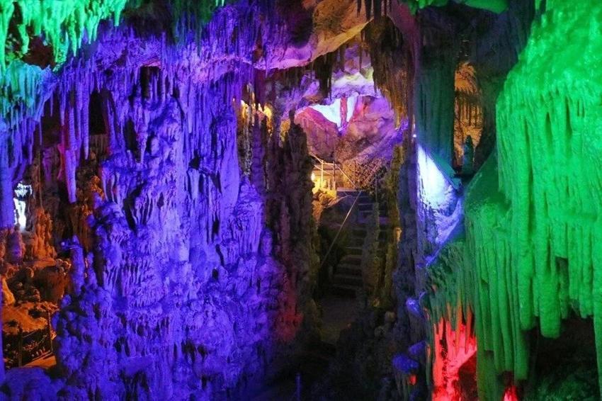 Denizli'de 145 metre uzunluğunda bulundu: İçine girenin saçı uzuyor