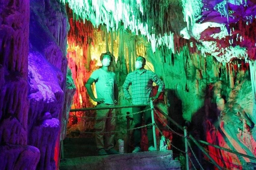 Denizli'de 145 metre uzunluğunda bulundu: İçine girenin saçı uzuyor