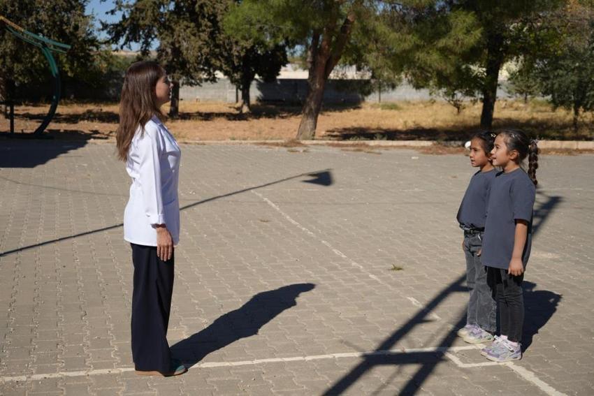 Bu okulda sadece 2 öğrenci var! Gaziantep'ten Türkiye'ye fedakarlık dersi: Her gün 45 km yol kat ediyor