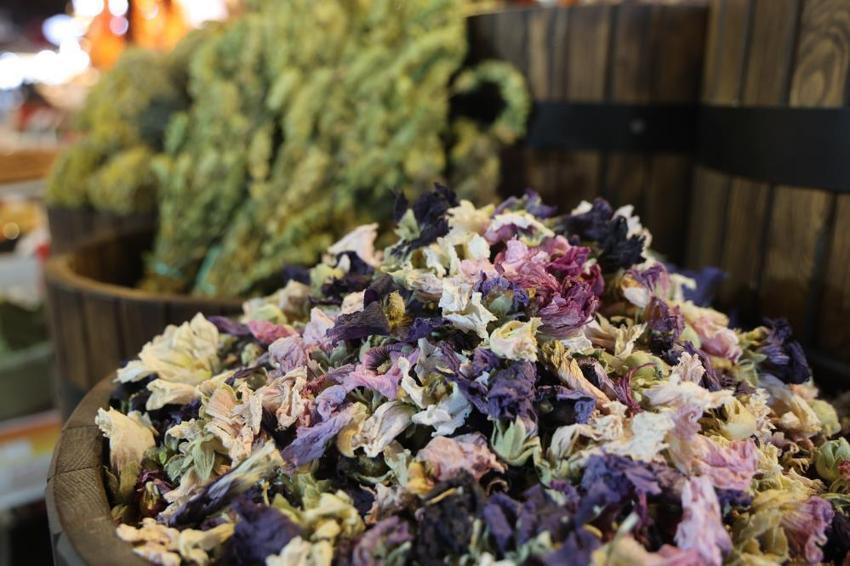 Soğuklar bastırdı, bağışıklık güçlendirmek isteyen aktarlara koştu! Fiyatlar yüzde 60 arttı