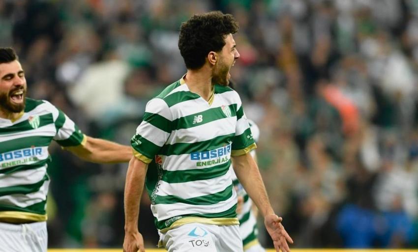 Bursaspor’a kötü haber geldi! Yıldız isim sakatlandı