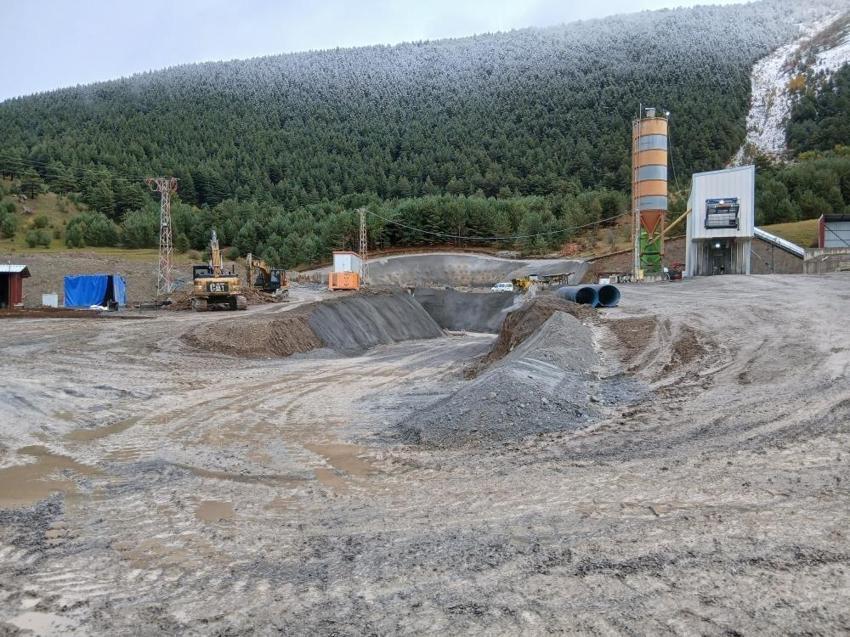 Ardahan Posof arası kısalıyor: Dağ tünelinde çalışmalar iki noktada devam ediyor