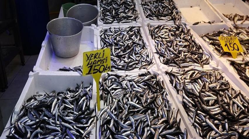 Trabzon'da kilosu 150 liraya düştü, tezgahlar doldu taştı!