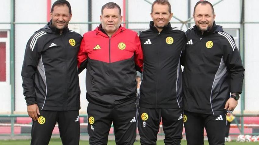 Eskişehirspor'da Hakan Şapcı ilk hamlesini yaptı!