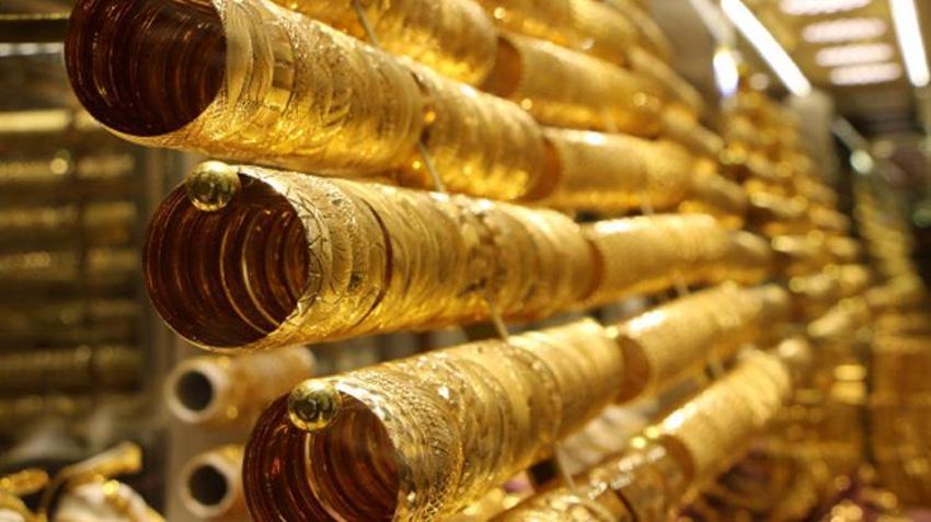 Altın fiyatlarında neler oluyor? Çeyrek altın 10 bin lirayı geçti! İşte 18 Ekim 2025 altın fiyatları