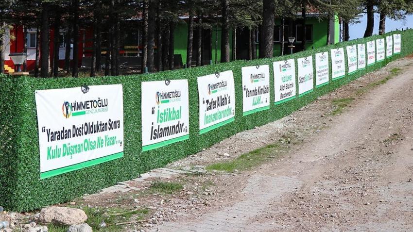 25 yaşındaki imamdan örnek proje: Çocuklar için köye spor ve sinema salonu kurdu!