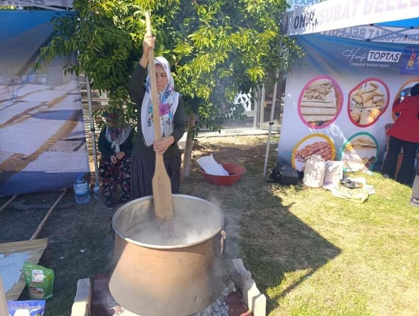 Kahramanmaraş'ta 'Kadın emeği' vurgulu Geleneksel Bağ Bozumu Festivali başladı!
