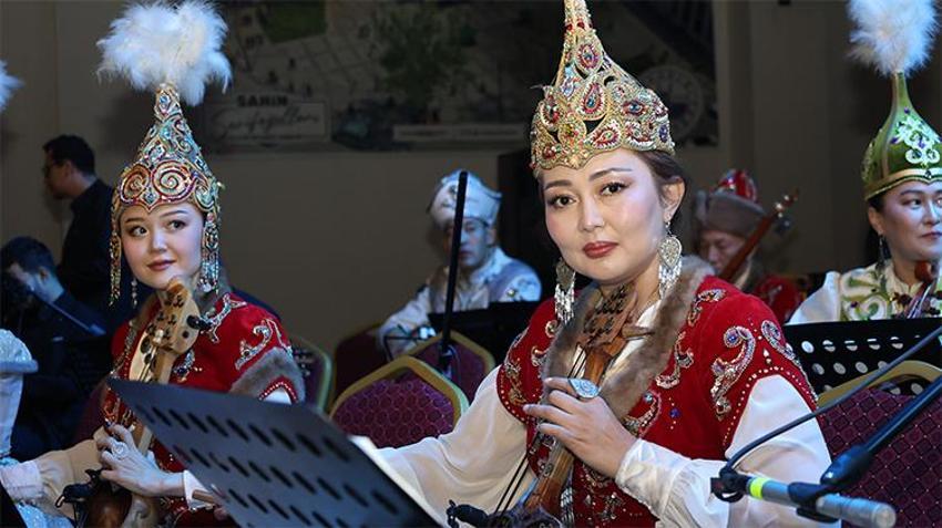 Kültür ve sanatın kalbi Elazığ’da attı! Final izleyenleri büyüledi