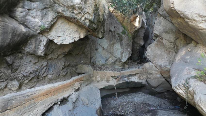Hatay'da 65 yıllık kanyon kurudu!