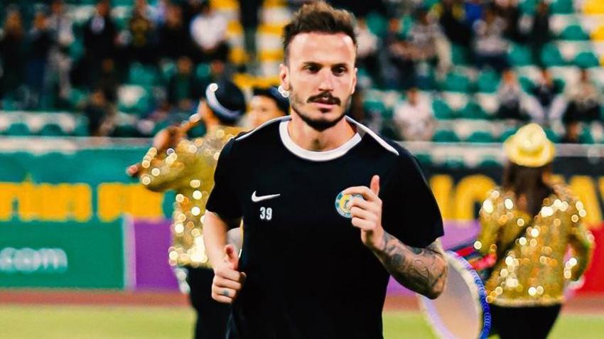 Şanlıurfaspor-Elazığspor maçında kriz çıktı! Yöneticiler sahaya girdi, polisler müdahale etti
