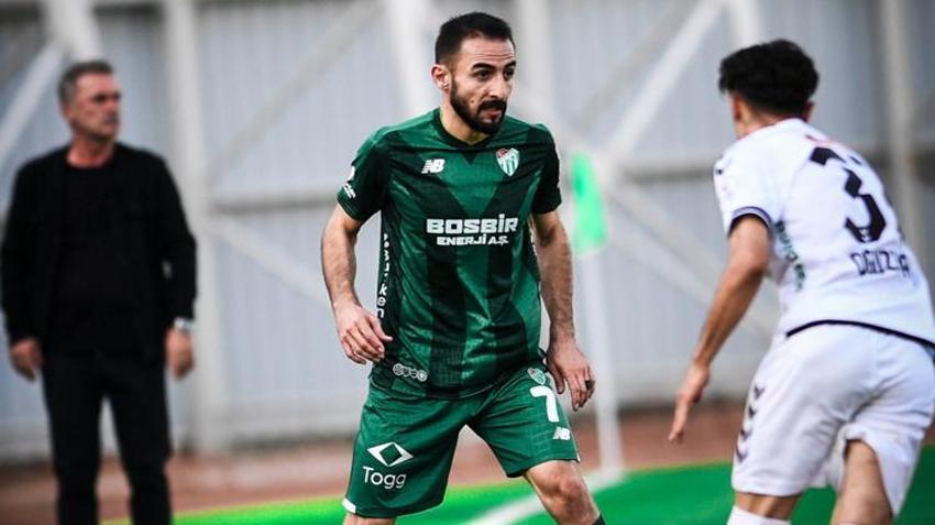 Bursaspor’da Tahsin Tam tüm takımı toplayıp yüzlerine söyledi