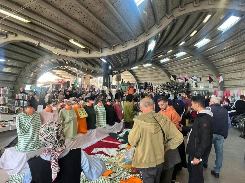 Her Salı Bursa'da indirim var: Herkes oraya akın ediyor