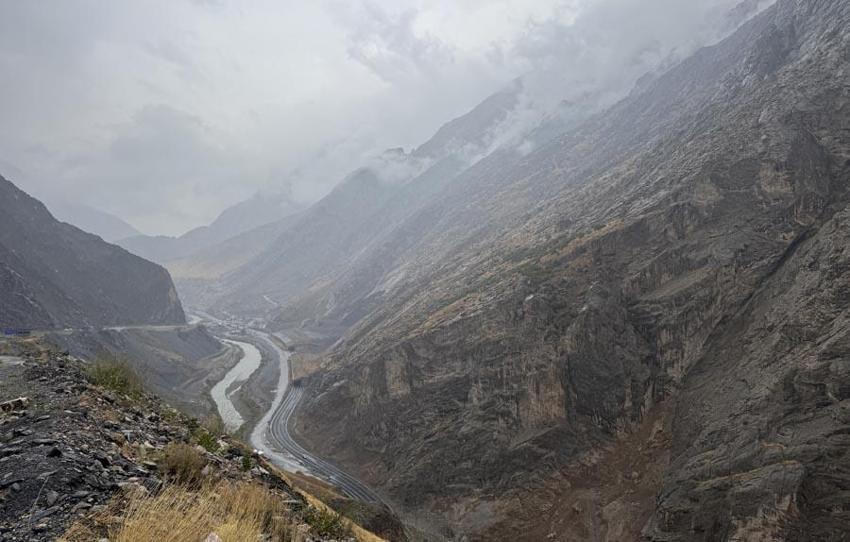 Yağmur ve gök gürültülü sağanak yağışlar geliyor! Meteoroloji 35 ili uyardı: Sel ve su baskınlarına karşı dikkatli ve tedbirli olunmalı