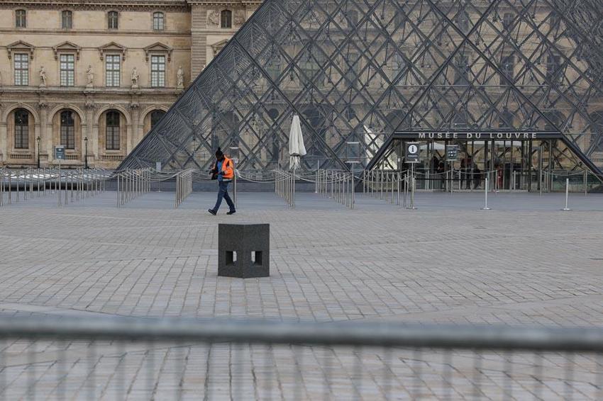 Louvre Müzesi'nde soygun skandalı! Paris Savcısı çalınan mücevherlerle ilgili maddi zararı açıkladı