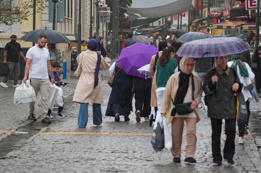 Meteoroloji 39 ili uyardı: Gök gürültülü sağanak yağışlar kuvvetli geliyor