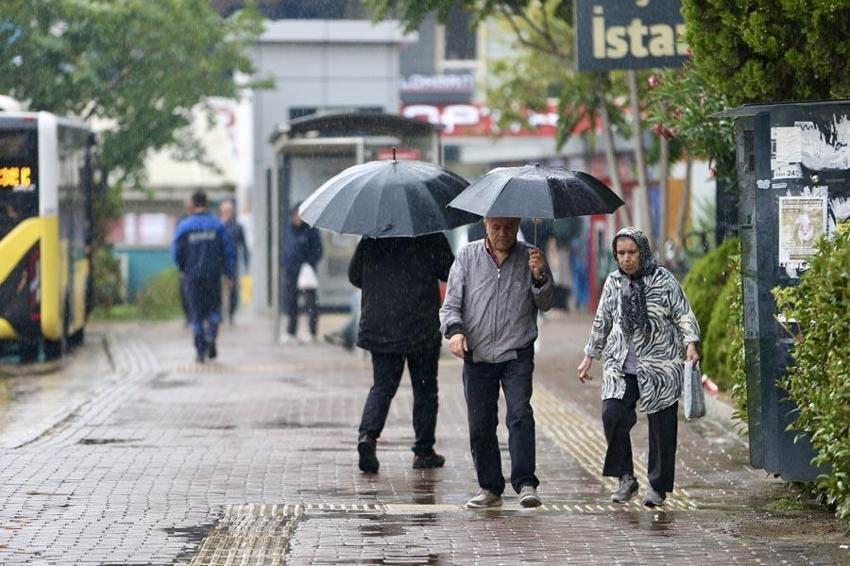 Meteoroloji 39 ili uyardı: Gök gürültülü sağanak yağışlar kuvvetli geliyor