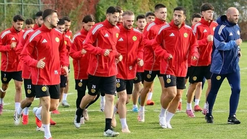 Eskişehirspor, Afyonspor maçı öncesi harekete geçti! Hakan Şapcı'nın tek sıkıntısı var