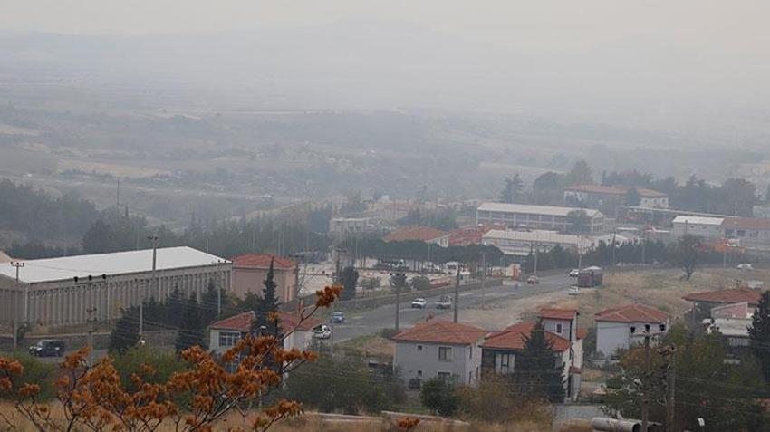 Trakya'da bir ilçe duman altında oldu! Yasak olmasına rağmen her sene aynı manzara