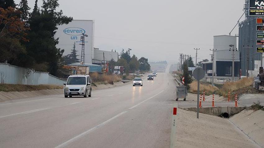Trakya'da bir ilçe duman altında oldu! Yasak olmasına rağmen her sene aynı manzara