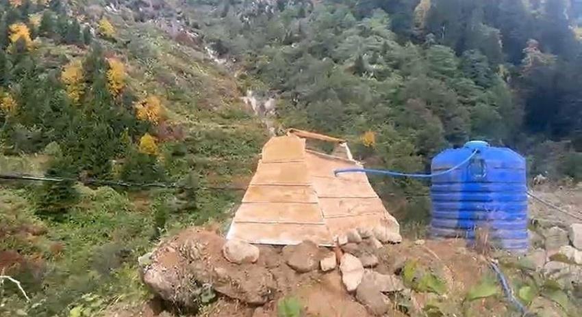 Dua okumak için tepeye çıktı, manzara korkudan titretti! Rize'de böylesi görülmedi