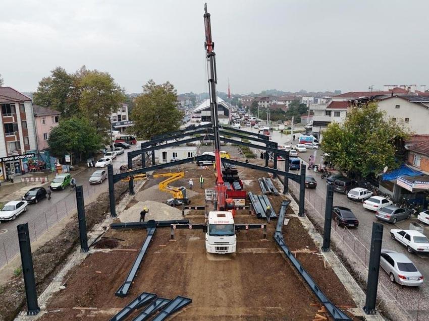 Düzce'de temeli atılan pazar ve fuar alanının inşaatı tamamlanıyor