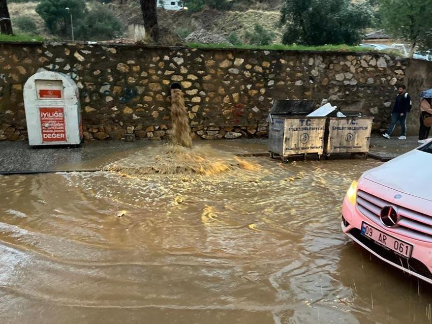 Aydın’da sağanak yağmur hayatı olumsuz etkiledi! Yollar dereye döndü vatandaşlar zor anlar yaşadı